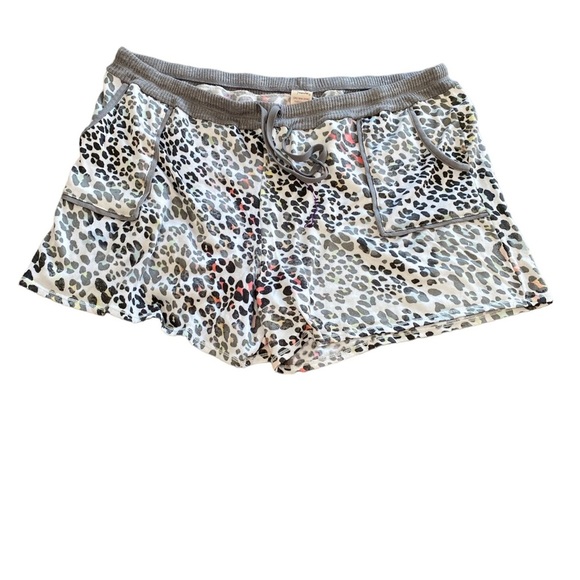Secret Treasures Pants - New Secret Treasures Animal Print Loungewear Shorts with pockets